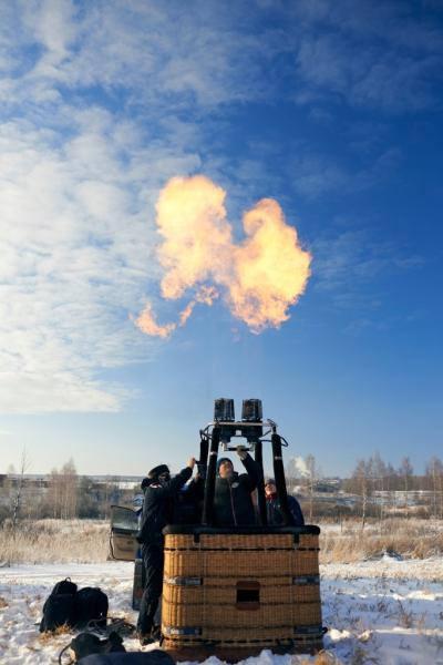 Мороз, солнце и аэростаты. Фоторепортаж Владимира Грекова с Рождественской фиесты "Яблоки на снегу"