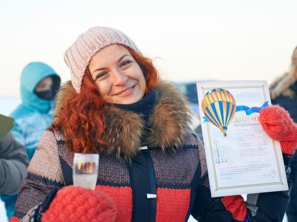 Мороз, солнце и аэростаты. Фоторепортаж Владимира Грекова с Рождественской фиесты "Яблоки на снегу"