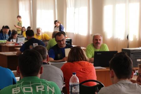 В День Победы стартовал 4-й Открытый Кубок Малахово по воздухоплавательному спорту