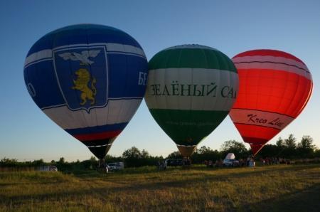 "От дня Монгольфье до дня России"