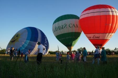 "От дня Монгольфье до дня России"