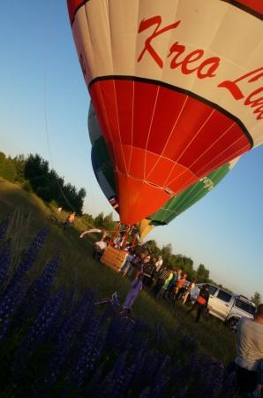 "От дня Монгольфье до дня России"