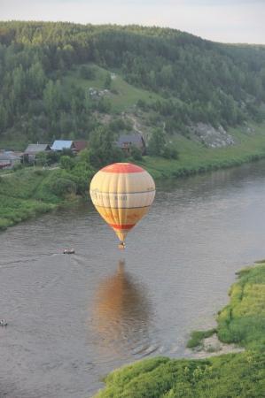 Небесная ярмарка – 2015. Воздушные Баталии над Кунгуром. Жёлтые лидируют.