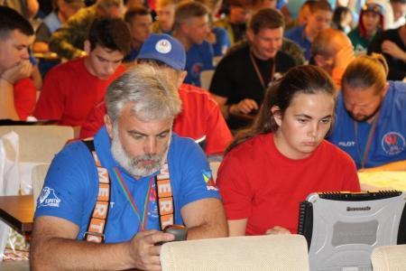 Минск-2015.  Итоги первого дня