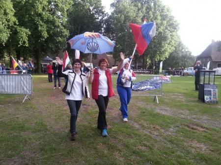 3-й ЧЕ среди женщин. Начало