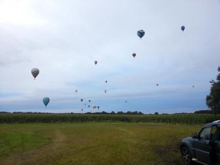 3-й ЧЕ среди женщин. Первый полёт