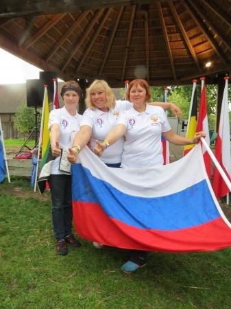 3-й ЧЕ среди женщин. Начало