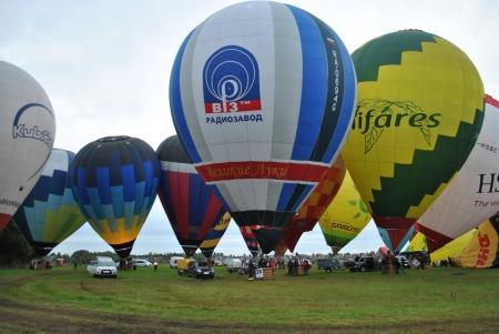 3-й ЧЕ среди женщин. Первый полёт