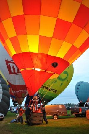 3-й ЧЕ среди женщин. Первый полёт