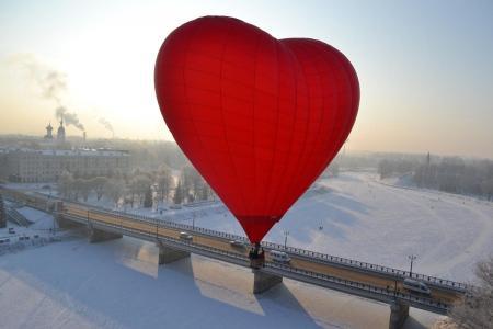 Яблоки на снегу 2016. Великие Луки. В лучах яркого солнца над Ловатью (фоторепортаж)