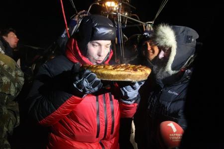 Легко ли стать рекордсменом? День второй. (Неофициальные подробности от официального лица)