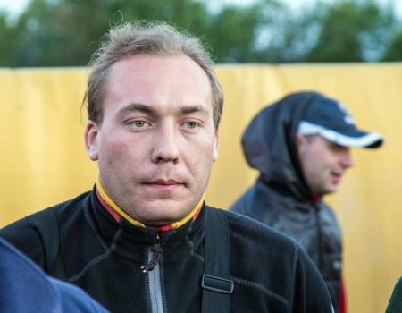 Великие Луки: утро 12 июня: ковёр