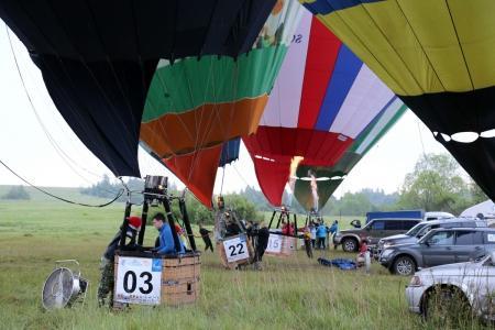 Великие Луки: утро 12 июня: ковёр