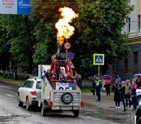 Великие Луки: День России