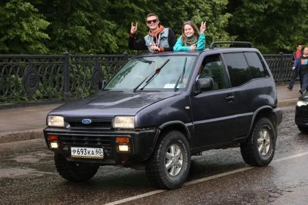 Великие Луки: День России