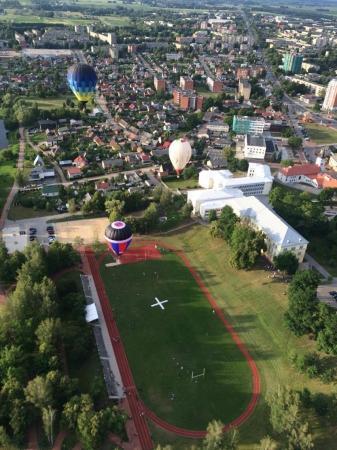 Сборная России прибыла на 3-й Чемпионат мира по воздухоплавательному спорту среди молодежи