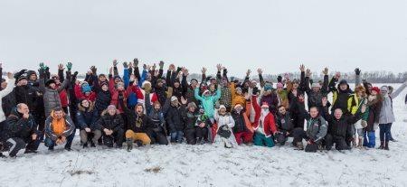 Яблоки на снегу в Дмитрове