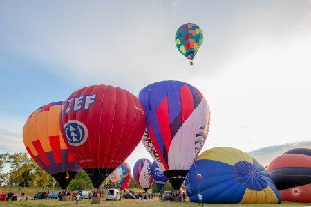 Общий старт аэростатов из крепости намечен в 19.30.