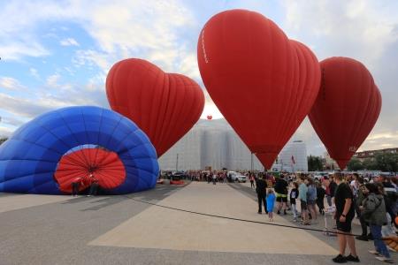 Фестиваль сердец: культурная программа и вечерний полёт 8 июля